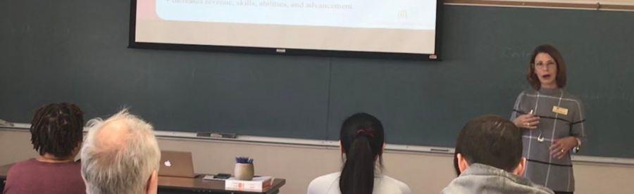 Professor Elizabeth Dellegrazie taught CUC students how to create a personal brand. (Photo Credit to Destiny Henschel)