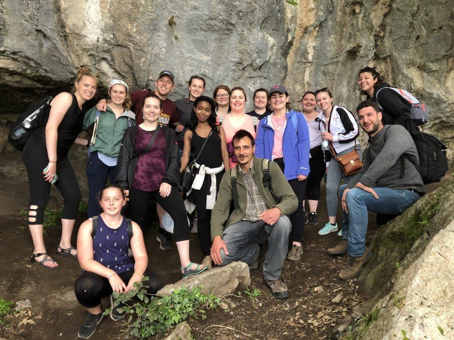 Concordia Students and Faculty hiking in Italy May 2019. Photo credits: Todd Hauser