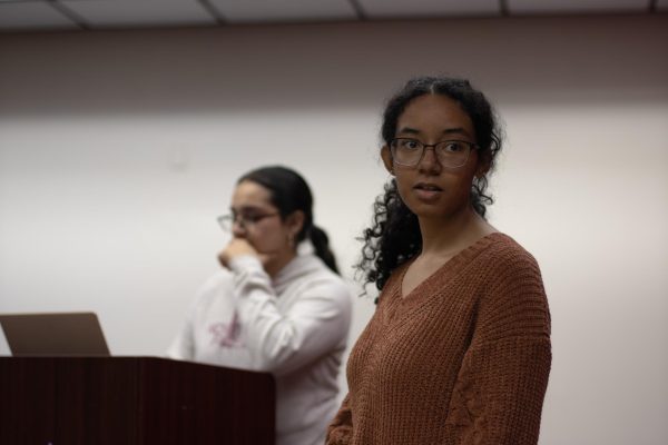 (Left to Right) Latino Student Union Vice President Yasmin Carrillo and President Alexis Holliday leading the LSU meeting on Nov. 15.